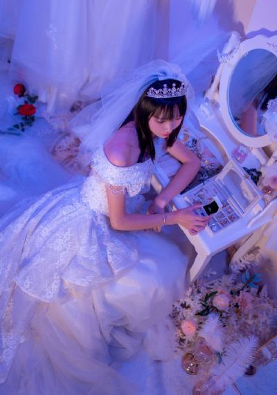 男男骚受被做哭爽到尿失禁漫画