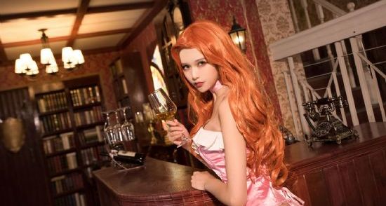 学妹的蕾丝裙被我玩哭